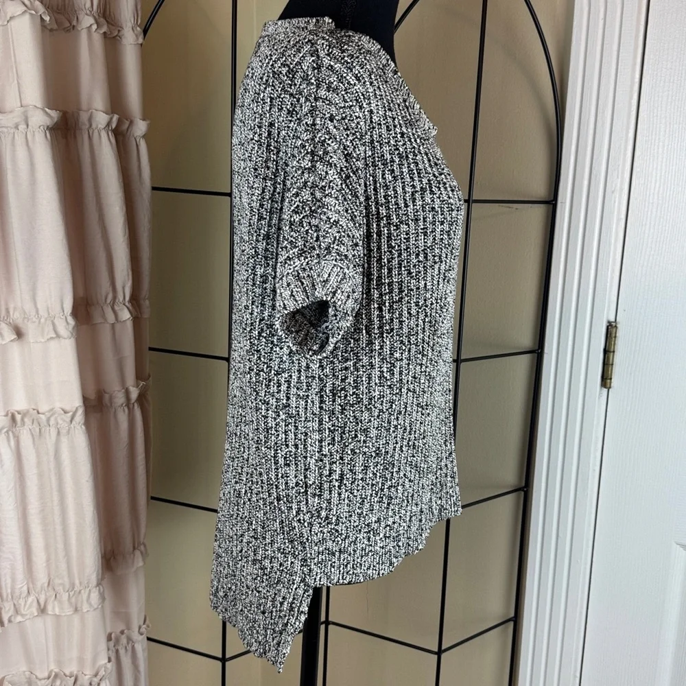 RACHEL Rachel Roy Black and White Knit Marled Short Sleeve Sweater Size M - Picture 2 of 10